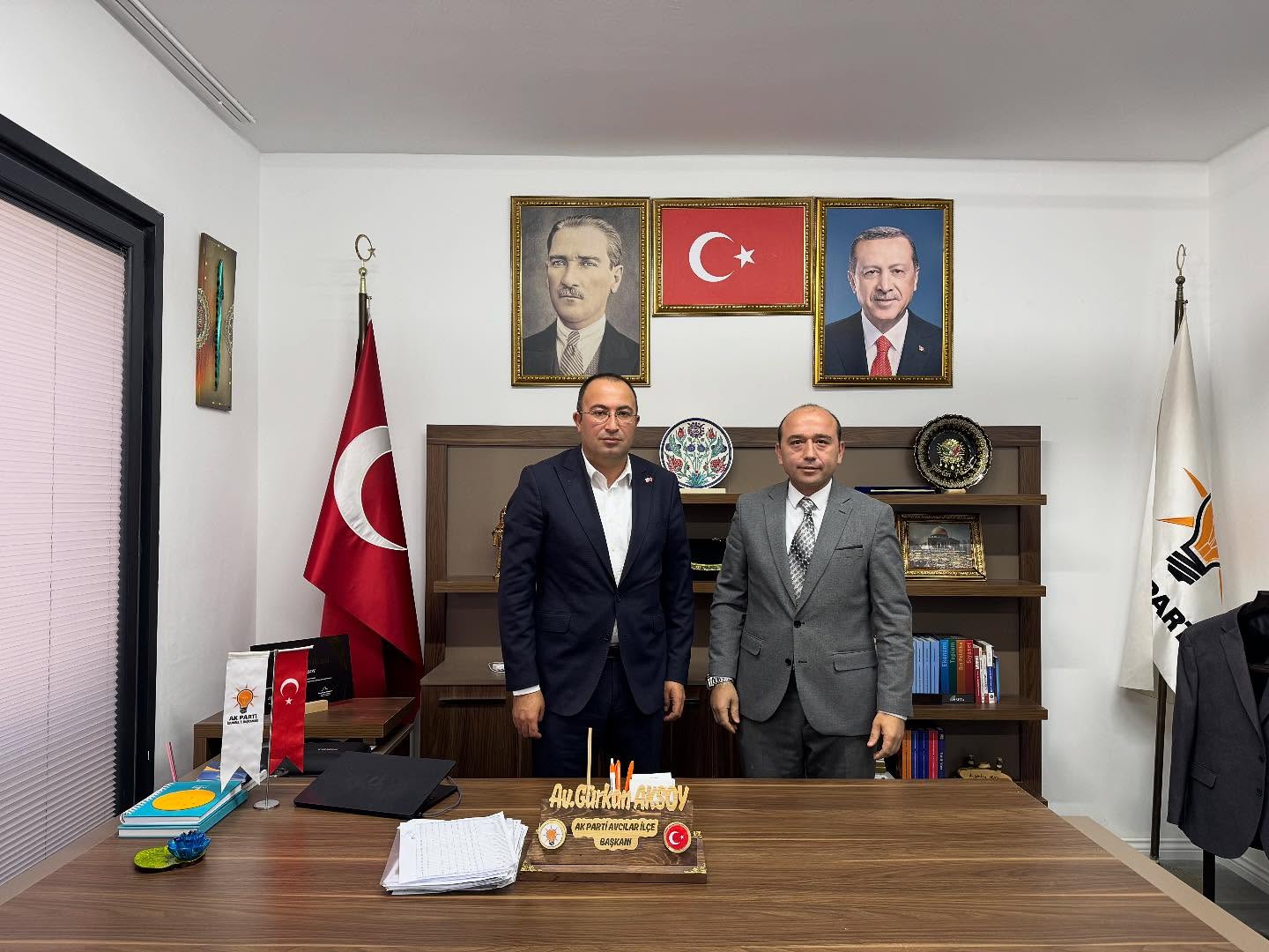 Önceki Dönem Yeniden Refah Partisi Avcılar İlçe Başkanımız Sn. Engin Altunoğlu’na nazik ziyaretinden dolayı teşekkür ediyoruz