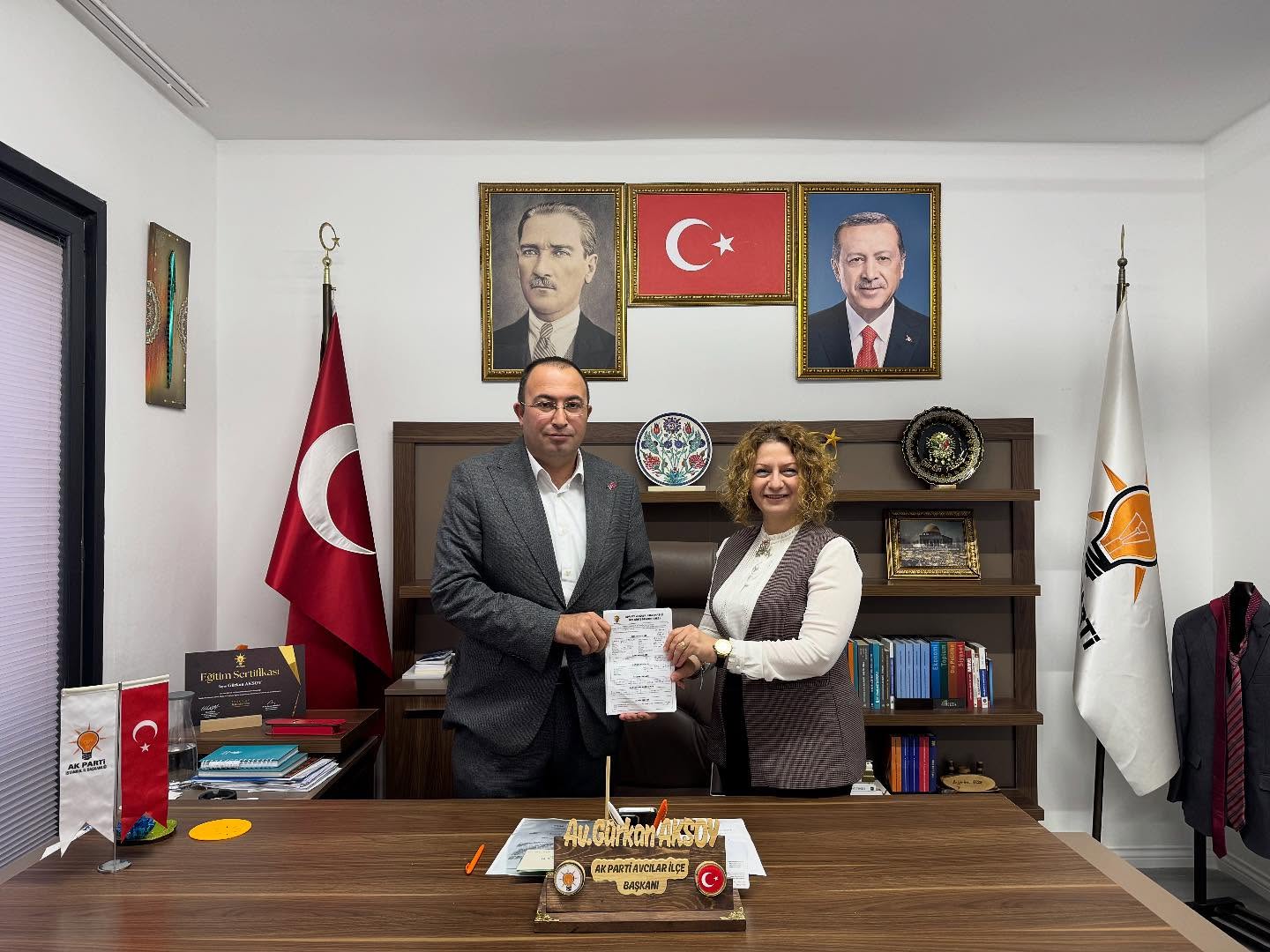 Avcılar’da teşkilatımız gece gündüz demeden üye çalışmalarına devam ediyor