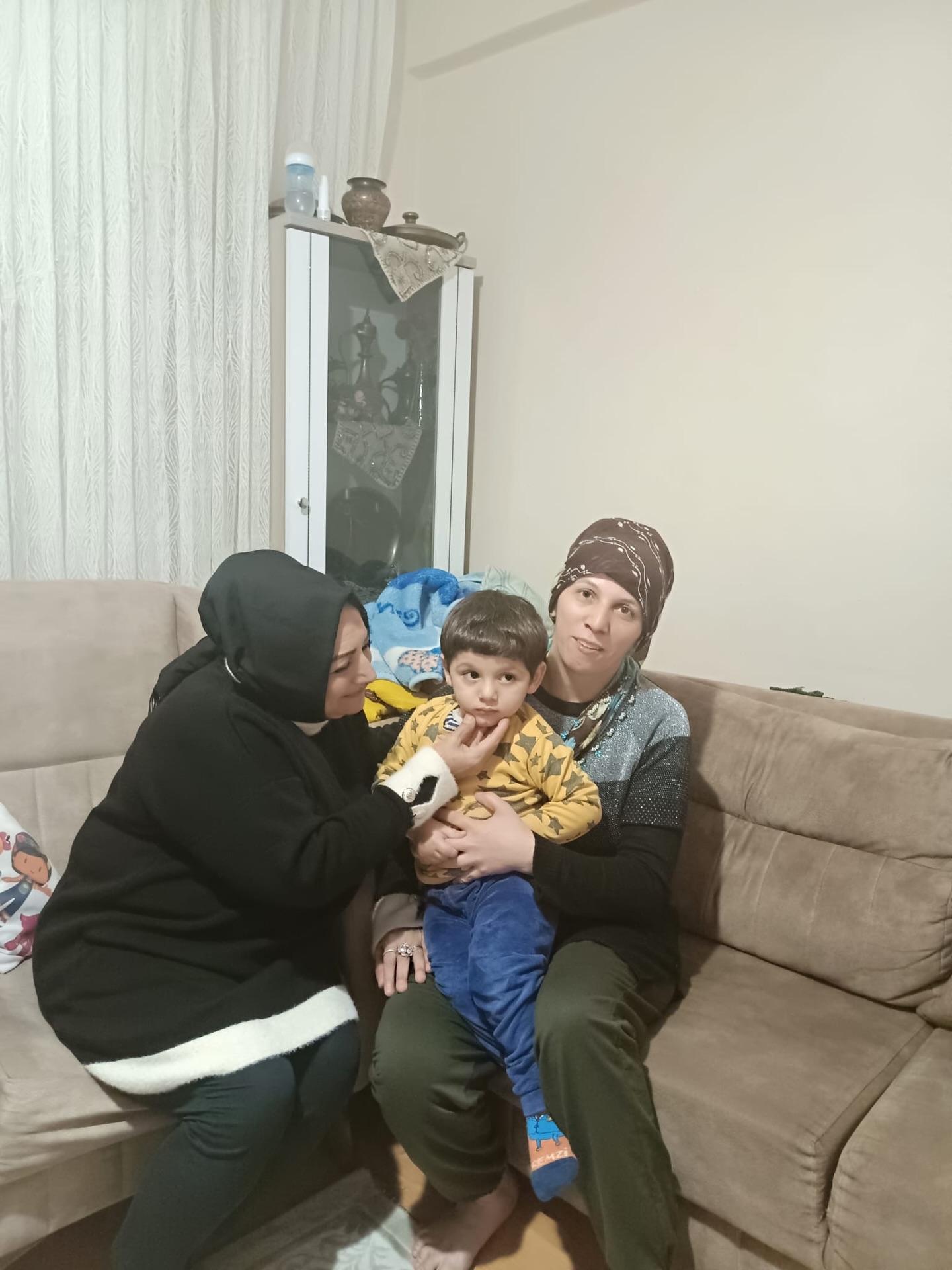 AK Parti Avcılar Mahalle teşkilatlarımız olarak sahadayız.